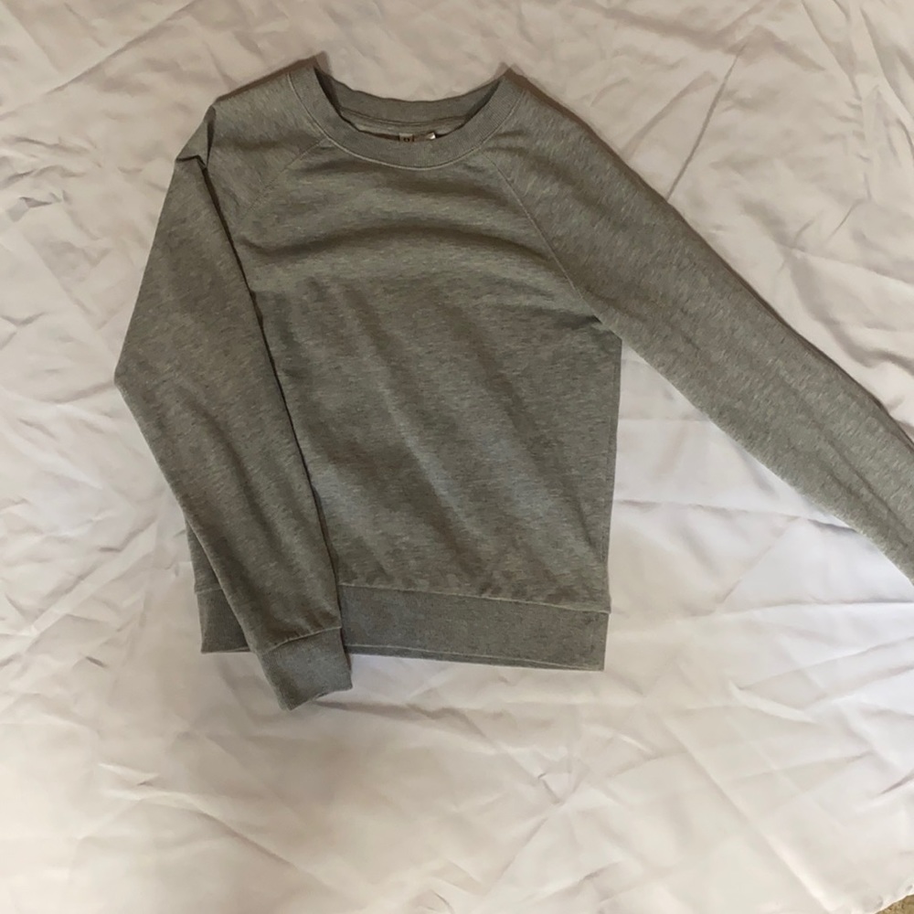 Size extra small H&M gray sweater